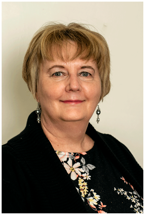 Dr Rita Oosthuizen